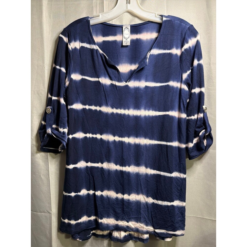 Nice Blue and White Top S